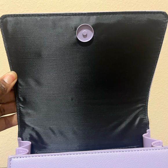 Luv Betsey By Betsey Johnson Crossbody - Picture 5 of 8